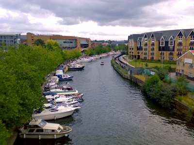 Looking south along the Medway