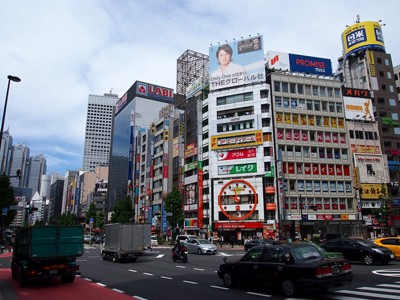 Monday morning in Shinjuku